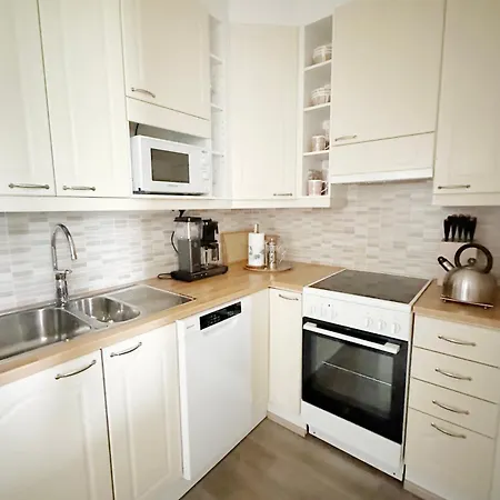 Kaksio Hyvaellae Sijainnilla *